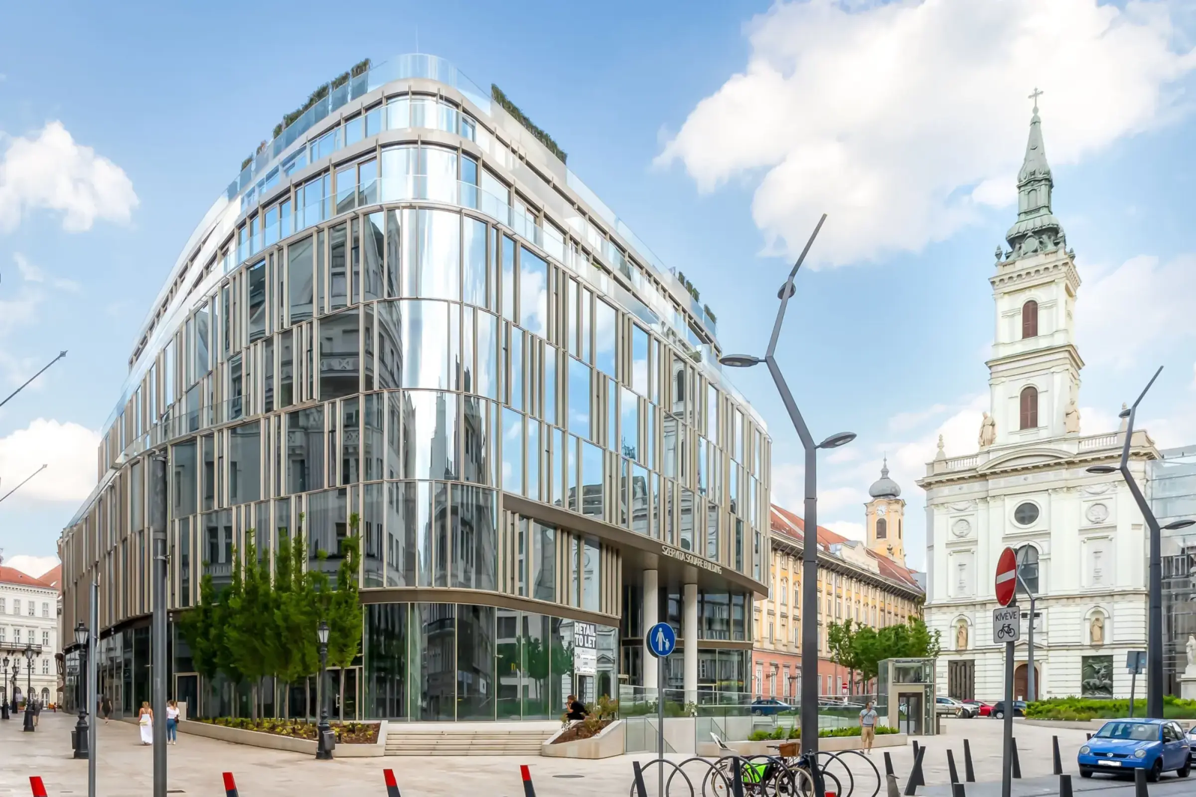 Szervita téri mélygarázs