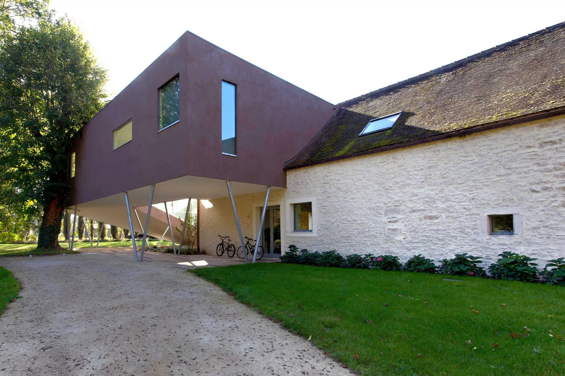 _spiral_house__combertault__fr