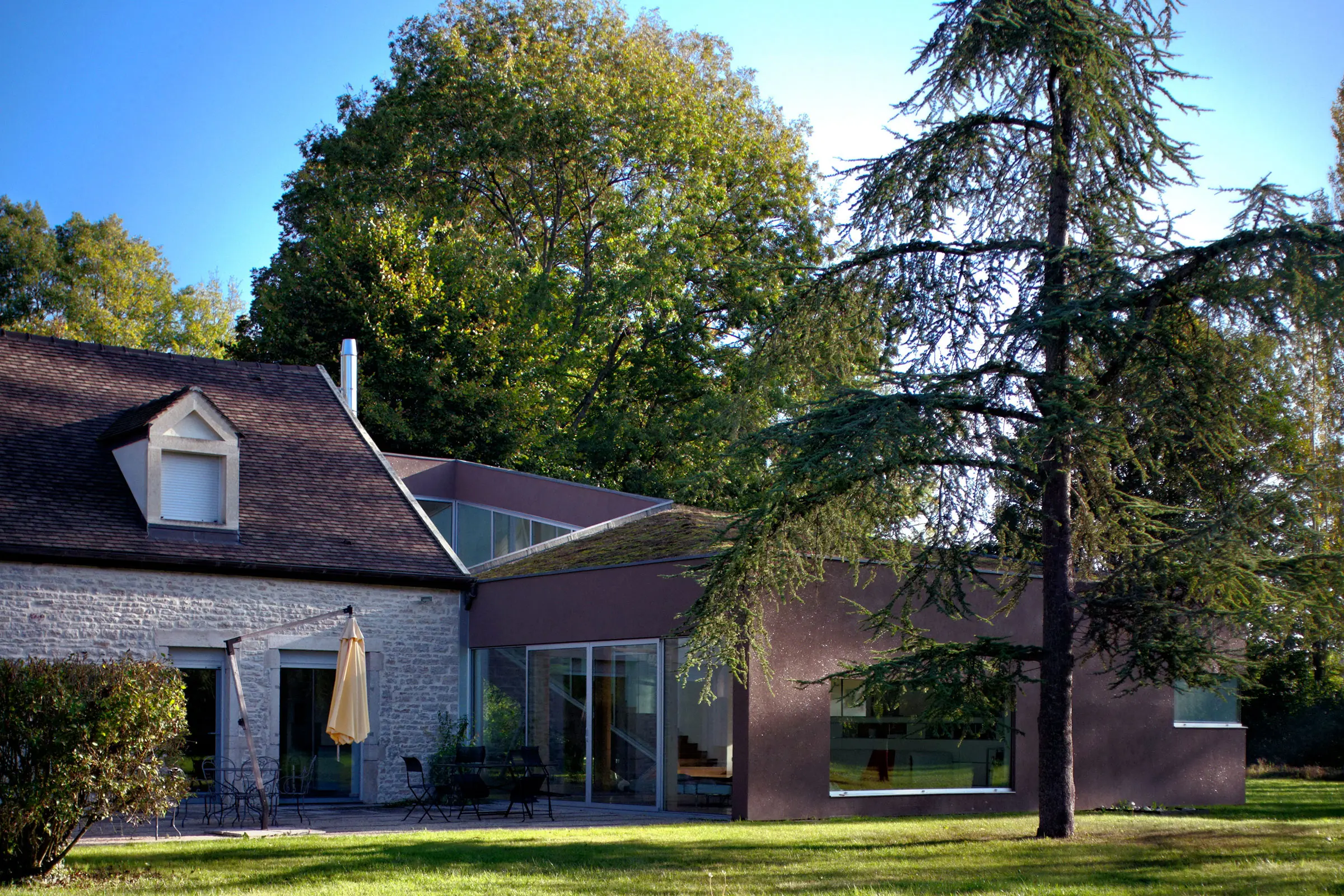 spiral_house__combertault__fr_1