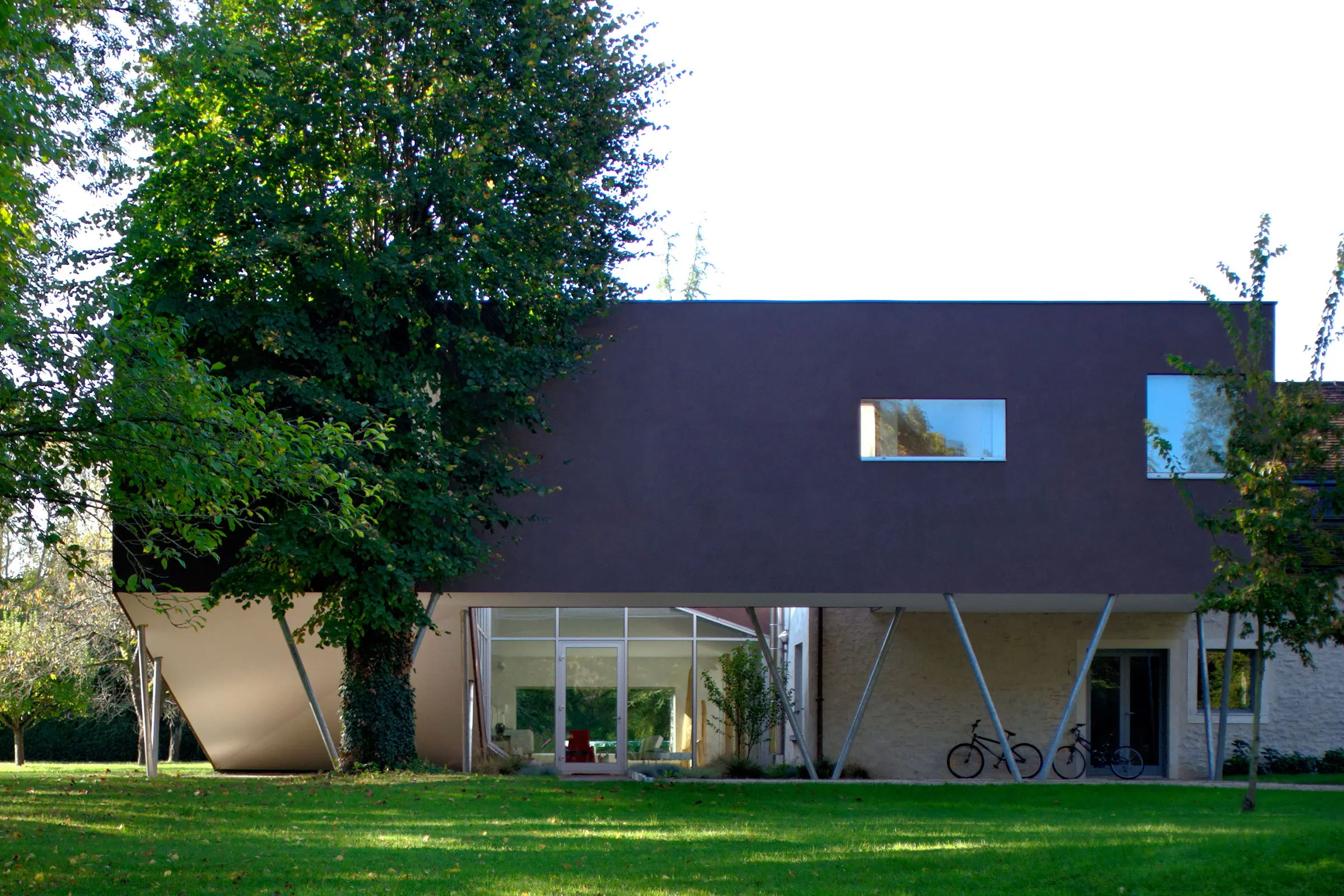 spiral_house__combertault__fr