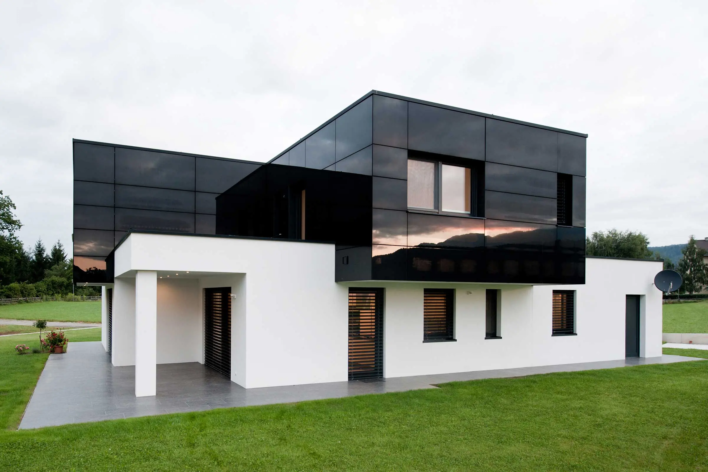 detached_house__spittal__at_01