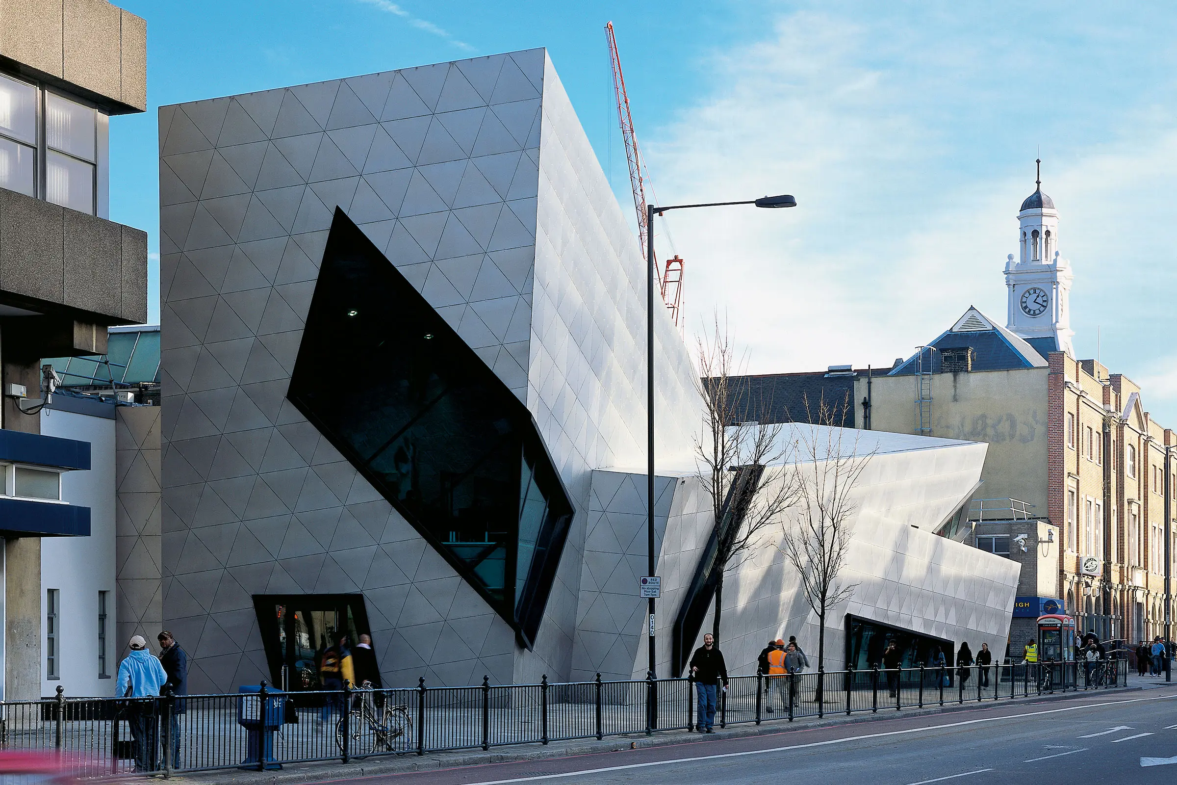 london_metropolitan_university_graduate_centre__london__gb_08