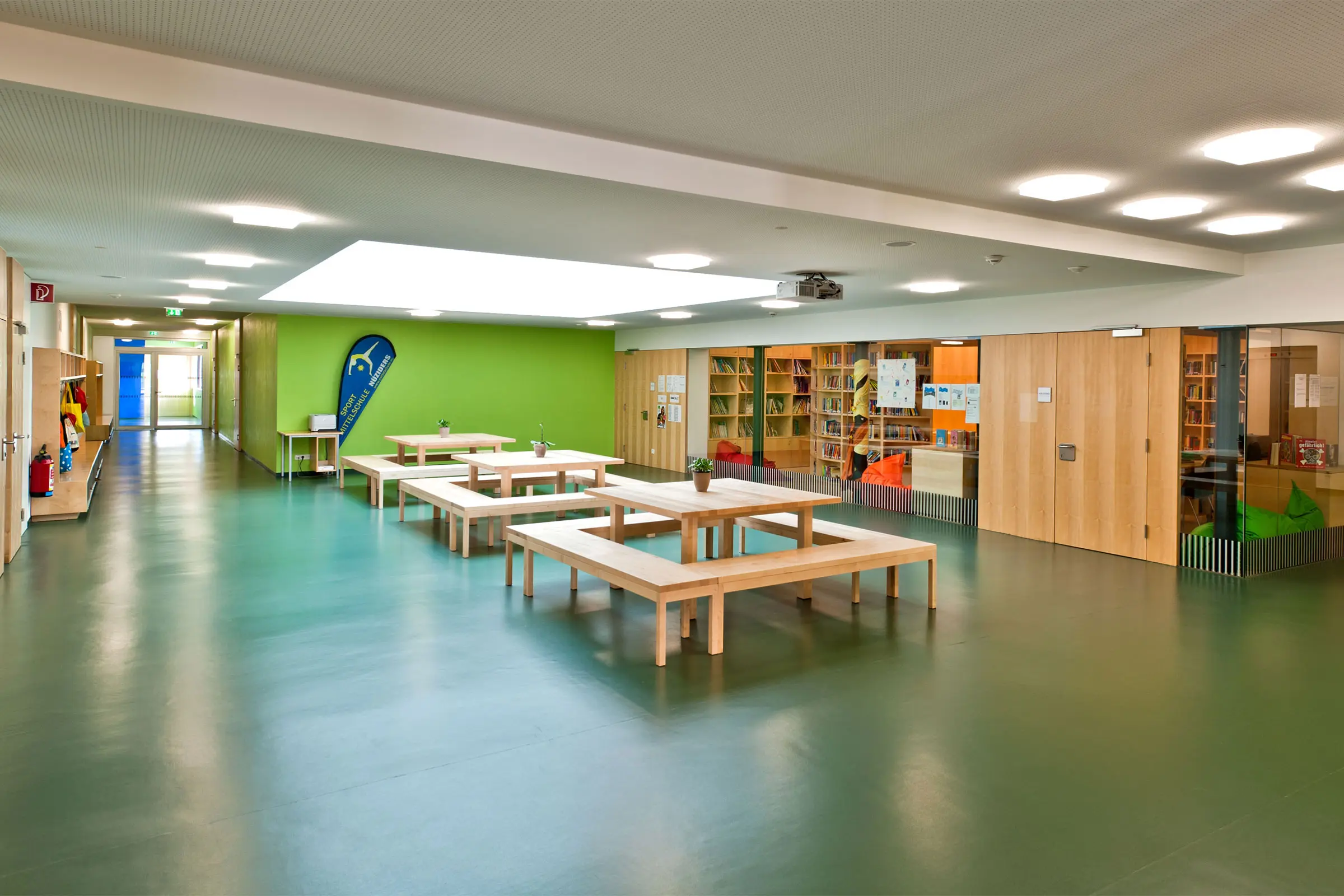 middel__and_sports_middle_school__nueziders__at_11