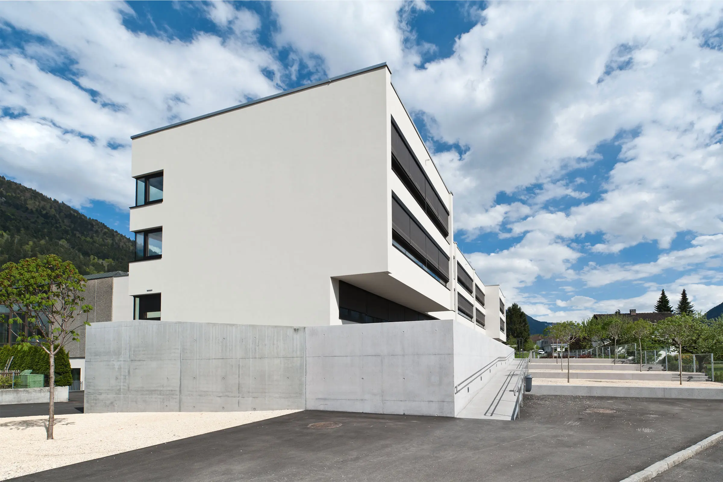 middel__and_sports_middle_school__nueziders__at_2