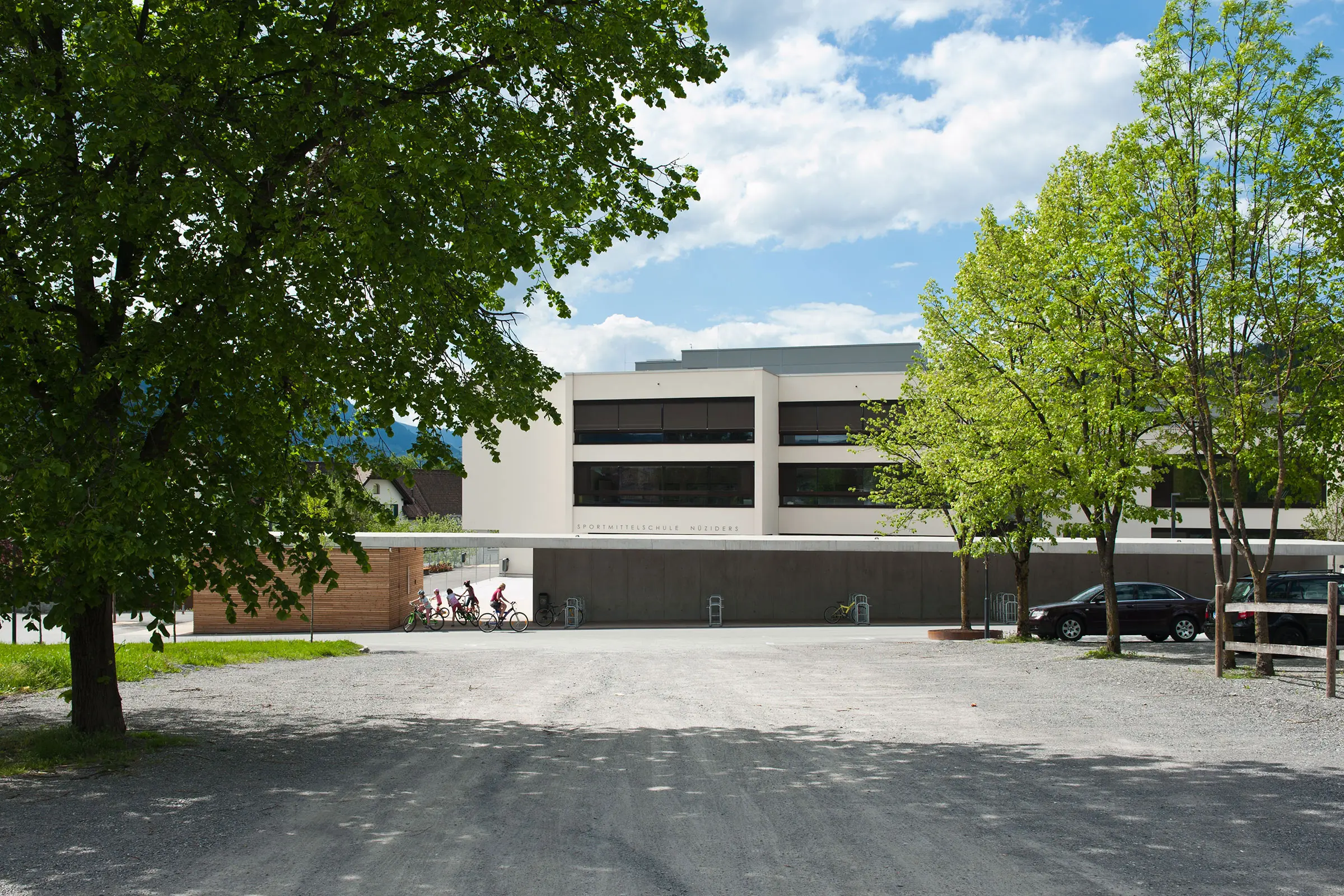 mittel__und_sportmittelschule__nueziders__at_1