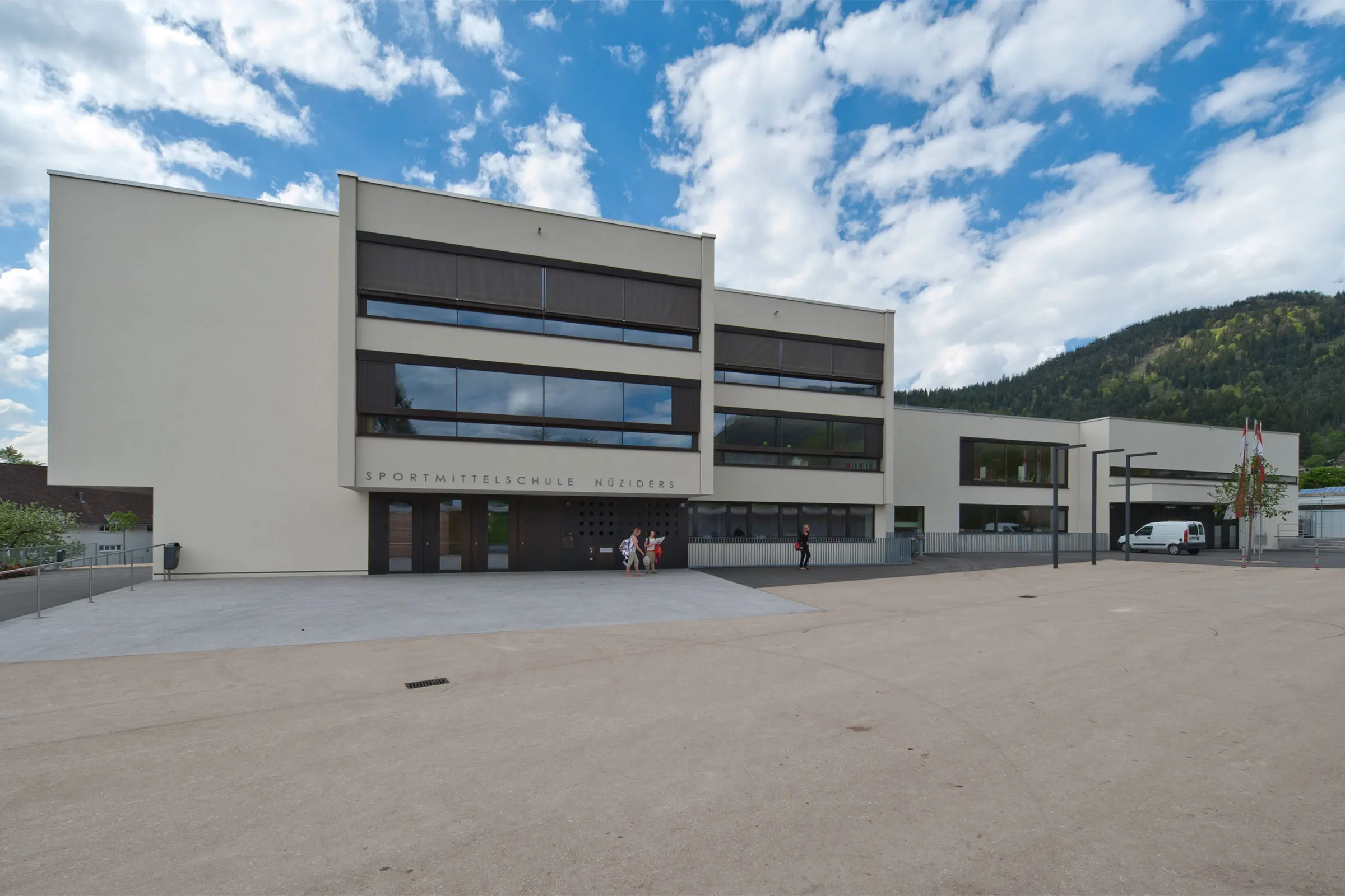 mittel__und_sportmittelschule__nueziders__at_5