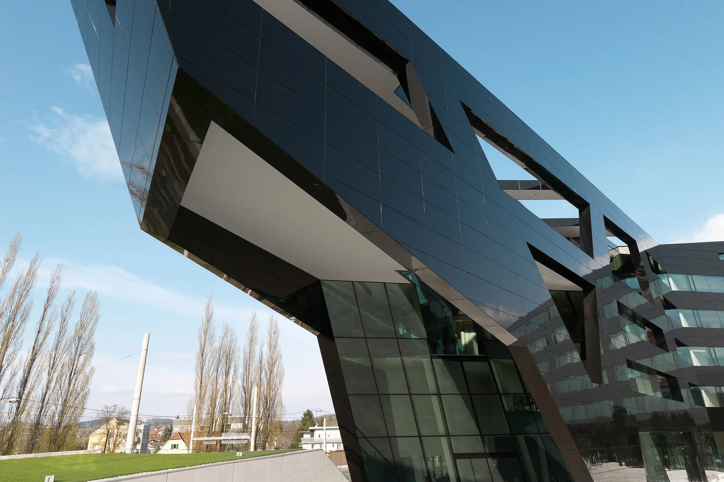 office_building_schwarzer_panther__graz__at_07