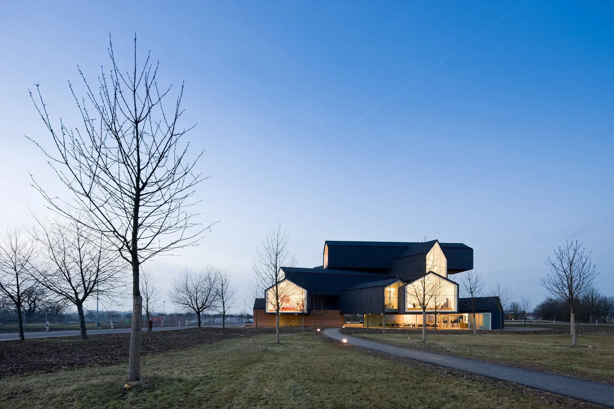 the_vitrahaus__weil_am_rhein__de_01