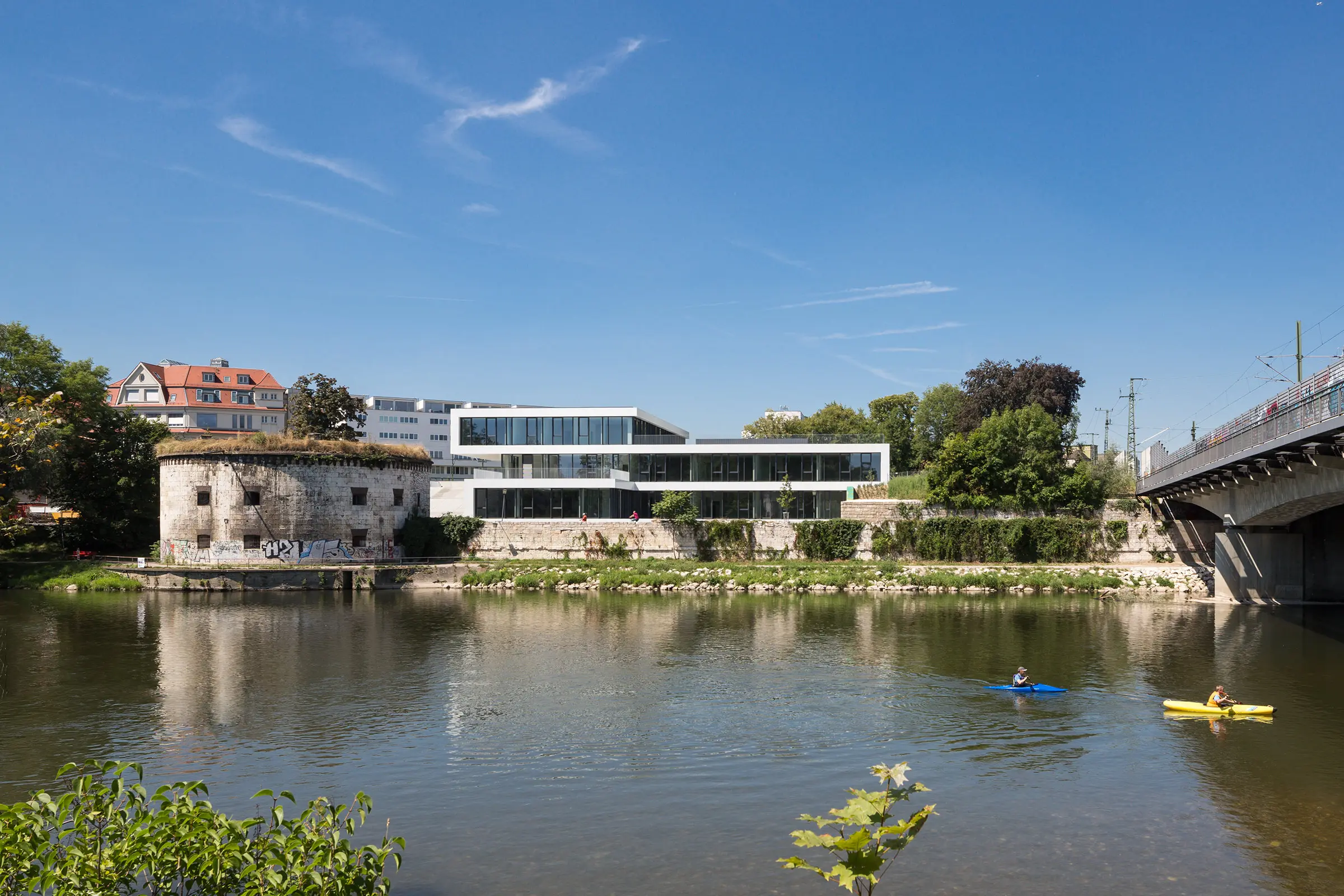 university_of_communication_and_design__ulm__de_01