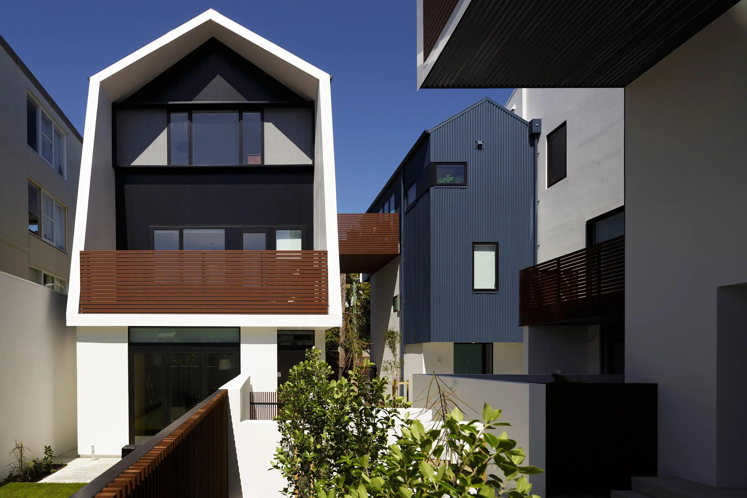 zavos_corner_wellington_new_zealand_01_neu