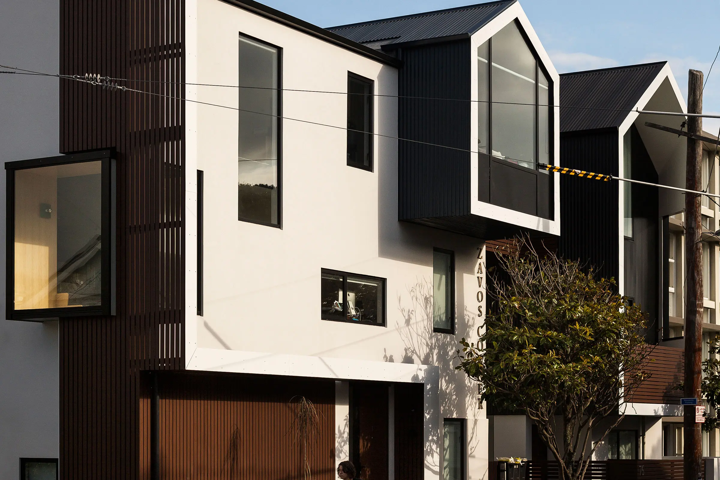 zavos_corner_wellington_new_zealand_02_neu